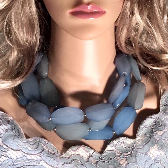 Source Unknown Jewelry - Necklace. “Sea-glass”large acrylic faceted beads. 3 strands. 18”, adjustable